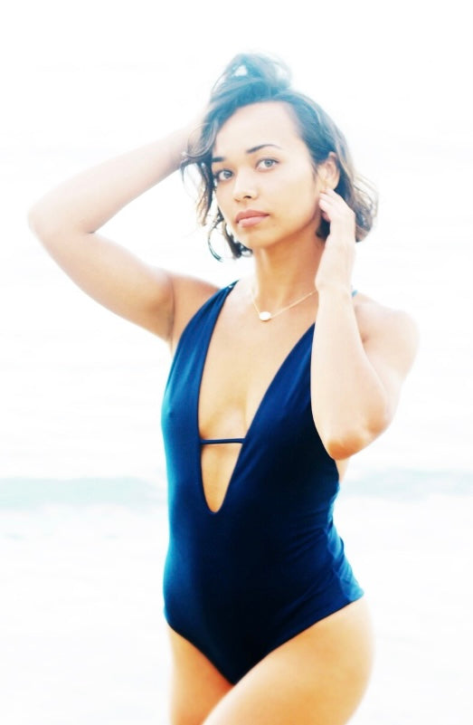 Shiva Shell & Rainbow Moonstone necklace // Eye of Shiva shell // For Protection // Wire wrapped jewelry//  Handmade in Hawaii with love //