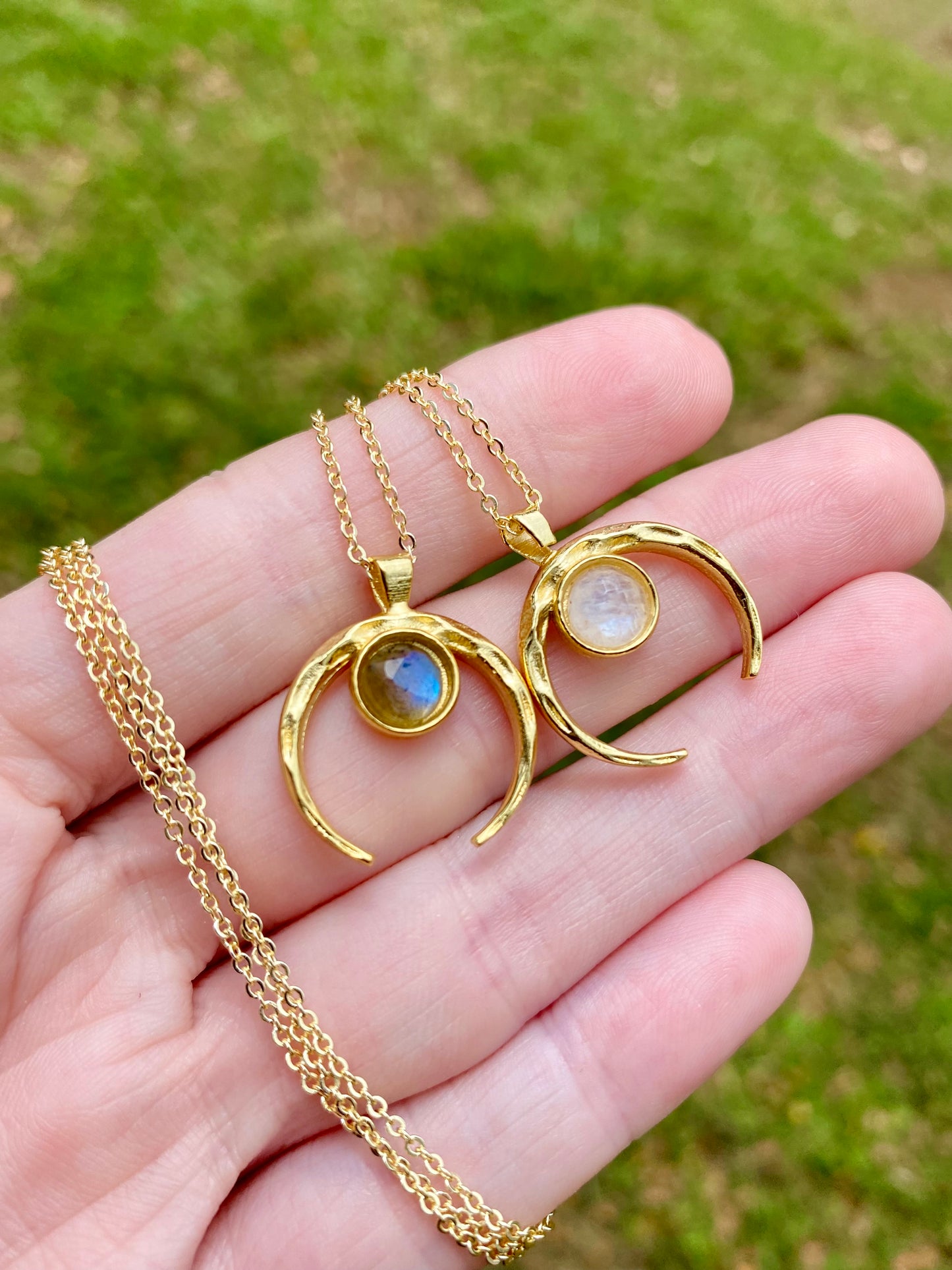 Rainbow MoonStone or Blue Labradorite hammered gold horn Necklace // High quality 24K Gold filled made in Hawaii with love //