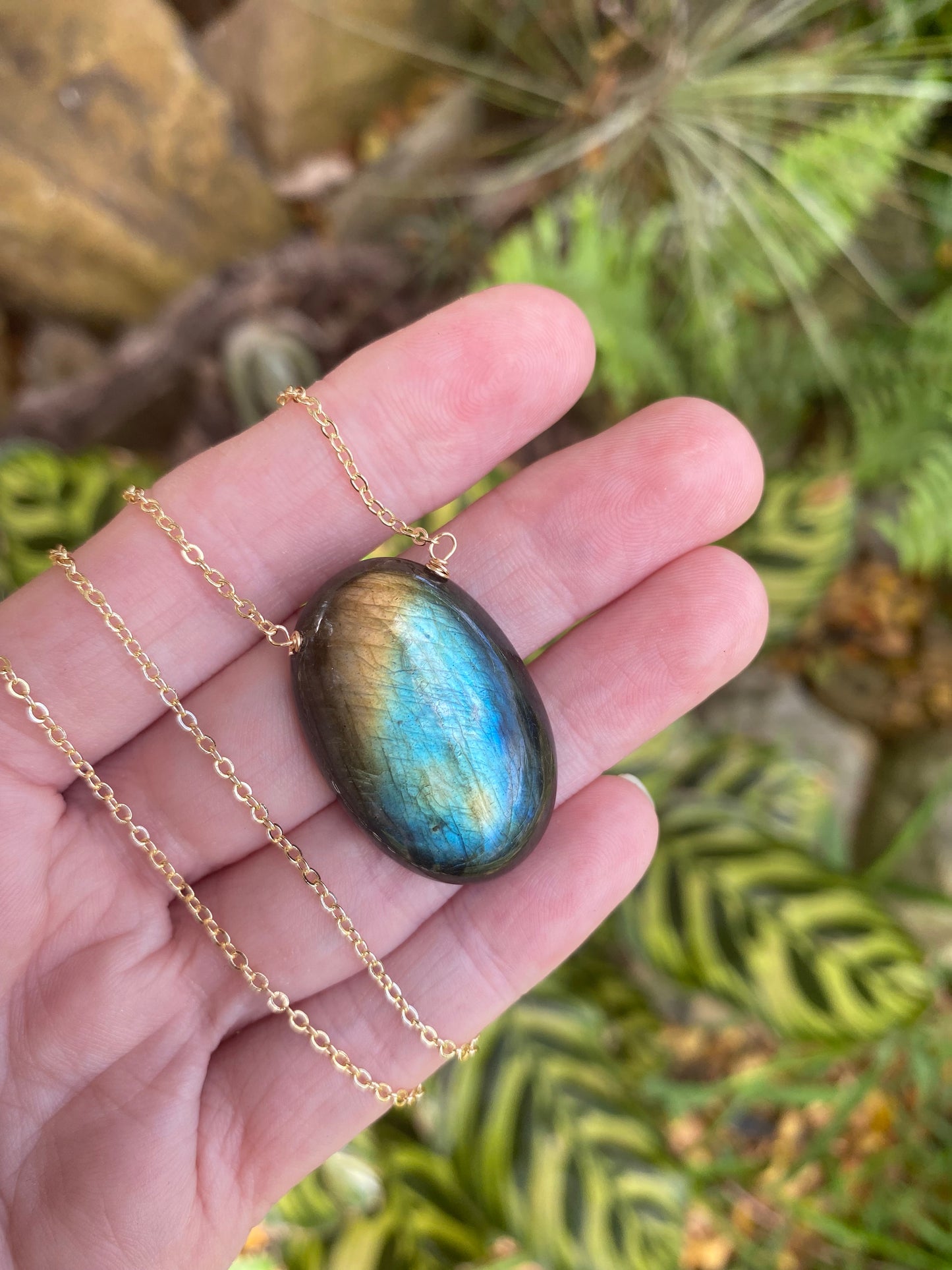 Gorgeous Large Labradorite Necklace // AAA flash quality Labradorite // Boho // Wire wrapped jewelry // Made in Hawaii with love //