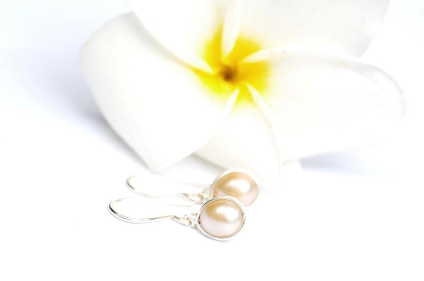 Fresh water pearl jewelry π«Άπβ¨ Handmade in Hawaii with love π