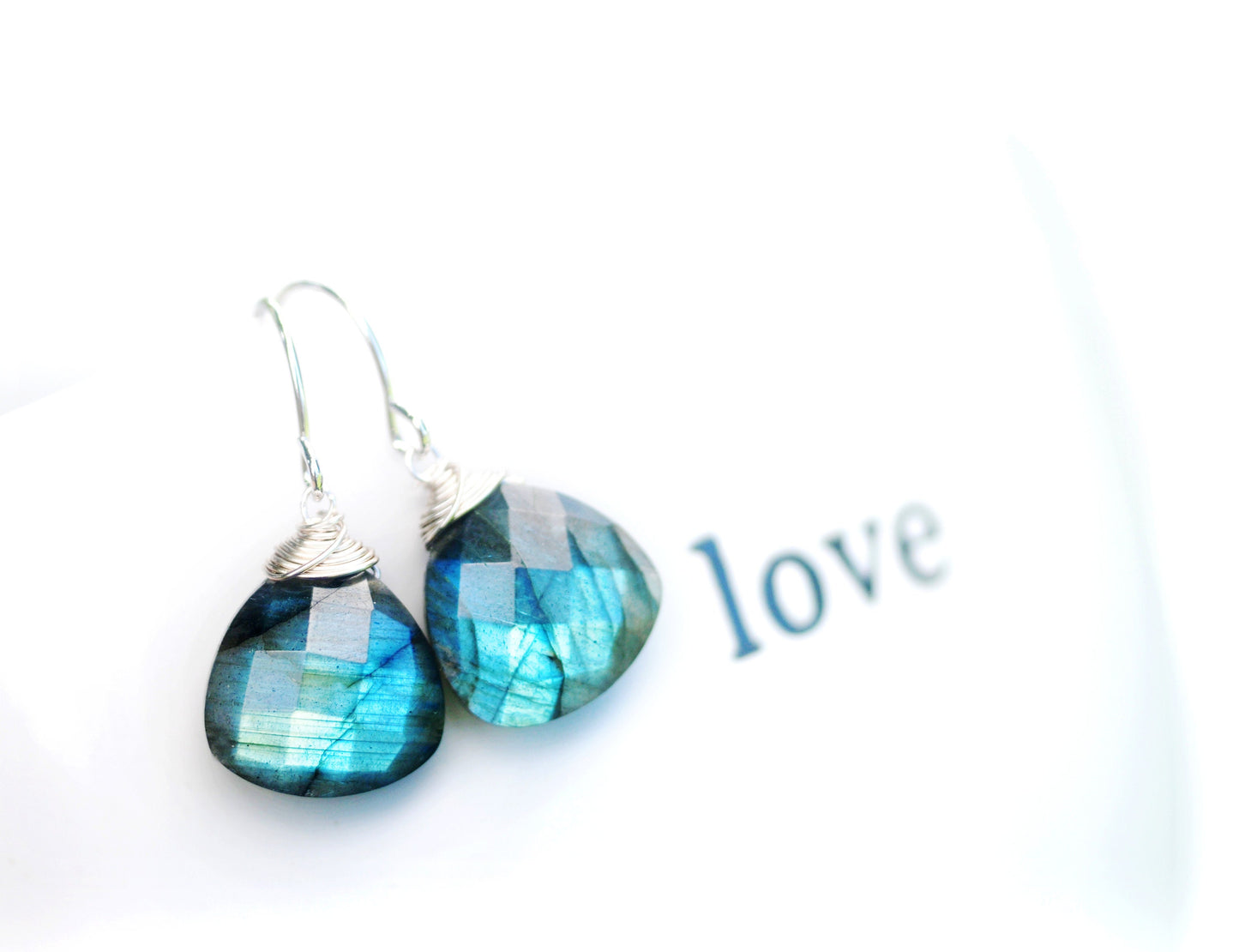 Absolutely delightful Pyramid shaped Labradorite Necklace // AMAZING & UNIQUE gemstones // Blue Flash //Boho // Lovingly Handmade in Hawaii //