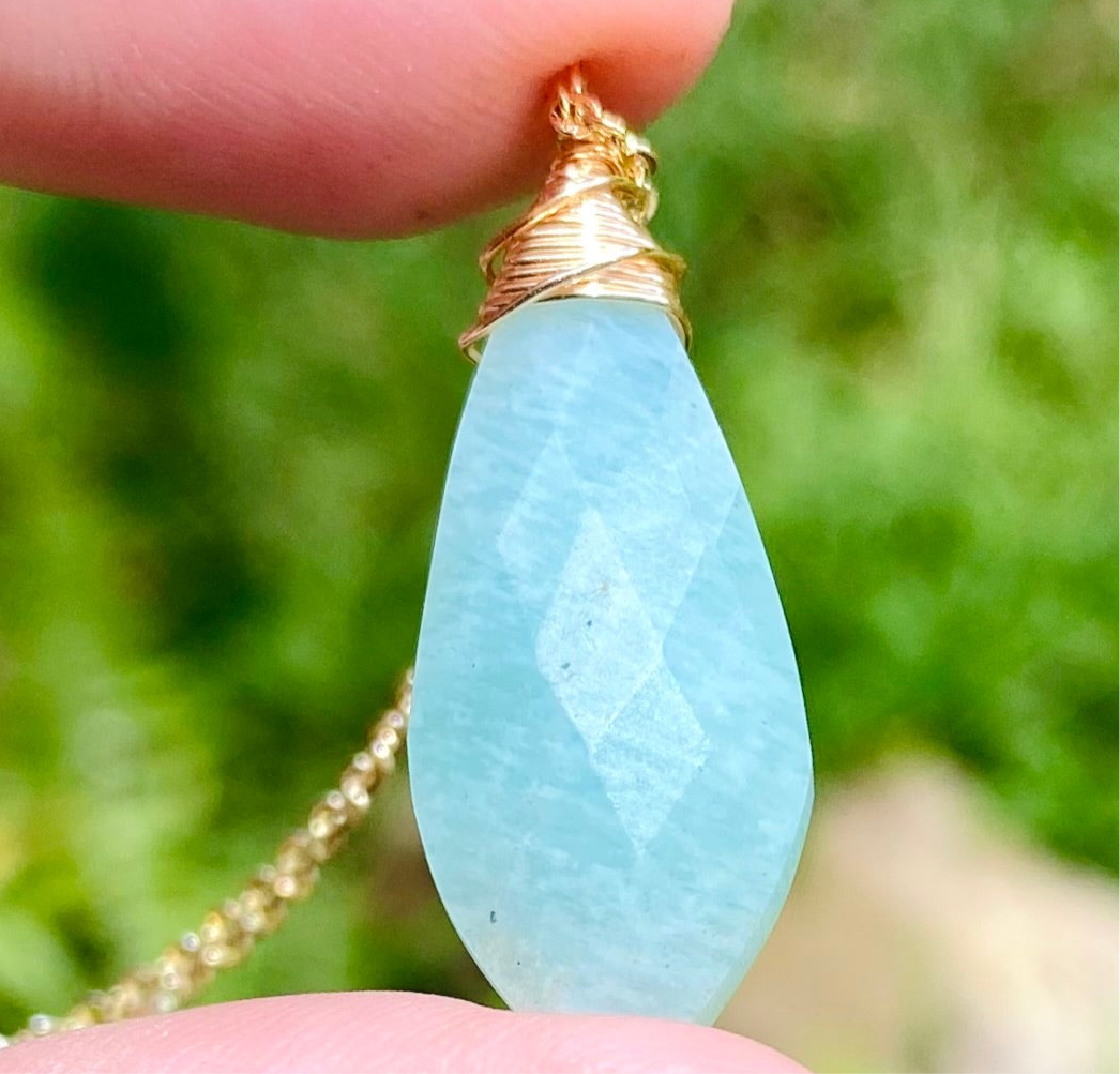 Marvelous ocean blue Amazonite necklace 🩵✨ Absolutely delightful semi precious gemstone necklace! Handmade in Hawaii with love! Very limited edition only a few available 🦋