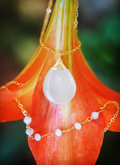 GORGEOUS Aqua Chalcedony drop necklace // Glowing Aqua Chalcedony AAA gemstone // Wire wrapped jewelry // Made in Hawaii with love //