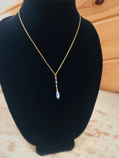 Stunning Rainbow MoonStone Moon goddess lariat necklace // High quality blue flash Moonstone gemstones // Handmade in Hawaii with love //