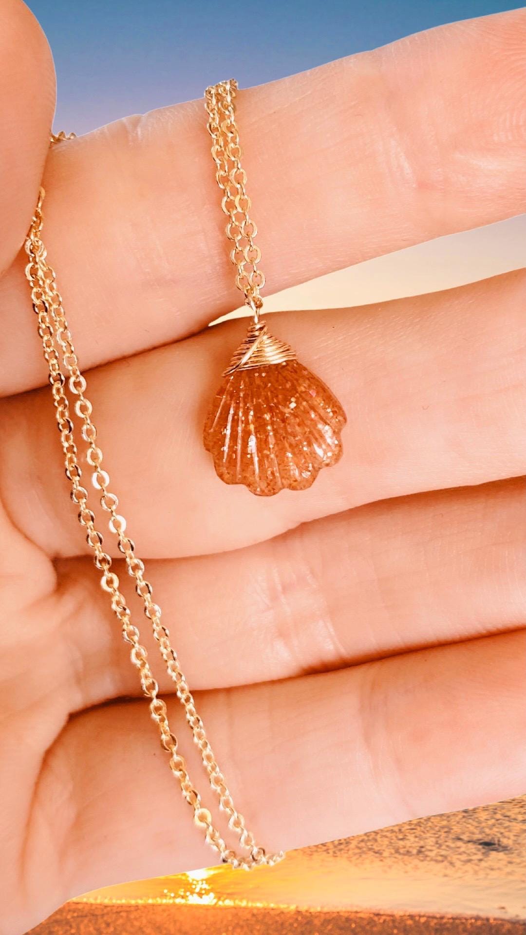 LA & HINA: Made in HAWAII with love // Delightful & unique shell shape carved gemstone necklace // Choose from Sparkling sunstone or glowing Moonstone //