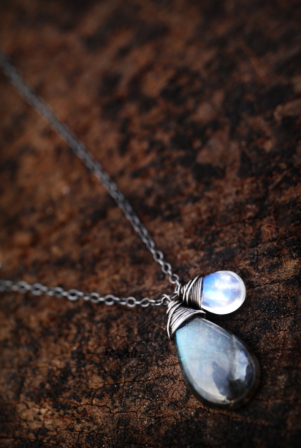 Hawaiian moon rise : Stunning Labradorite & Moonstone necklace // AMAZING VERY UNIQUE gemstones // Blue Flash // Boho // Lovingly Handmade in Hawaii //