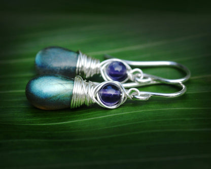 GORGEOUS Labradorite and petite Amethyst Earrings // AMAZING & UNIQUE blue - green flash quality // Hawaiian Wire wrapped jewelry //