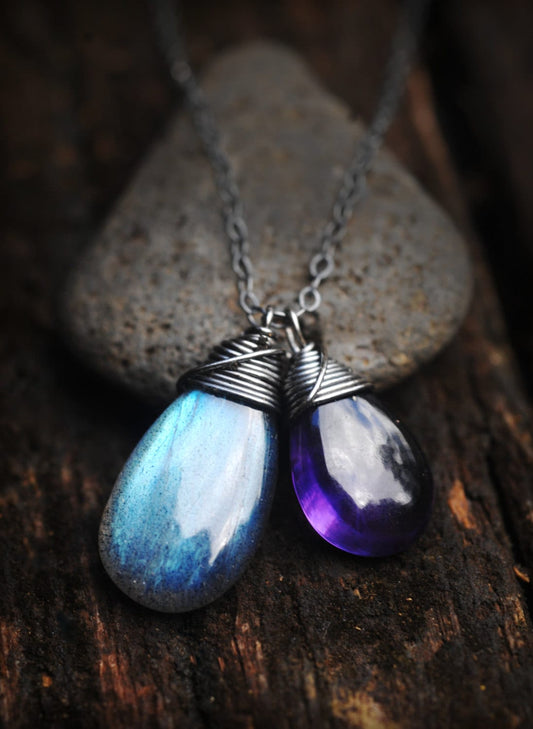 Stunning Labradorite and Amethyst necklace //  AMAZING Glowing & Sparkling VERY UNIQUE gemstones // Boho // Wire wrapped jewelry // Handmade in Hawaii //