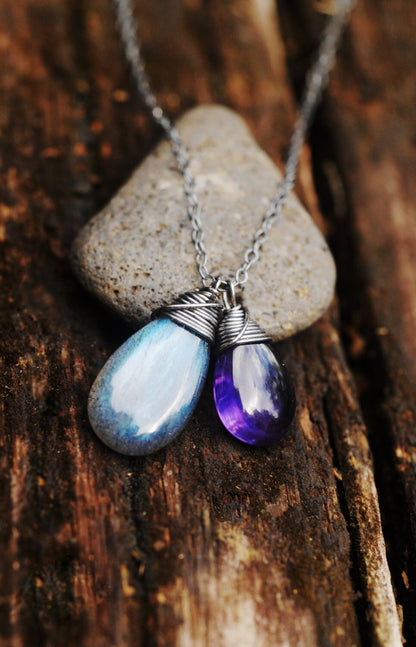 Stunning Labradorite and Amethyst necklace //  AMAZING Glowing & Sparkling VERY UNIQUE gemstones // Boho // Wire wrapped jewelry // Handmade in Hawaii //